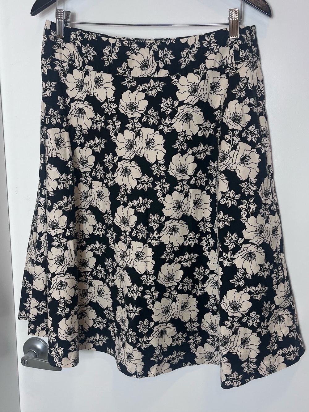 VTG GAP Floral A-Line Skirt Black‎ Cream Size 10 Whimsigoth